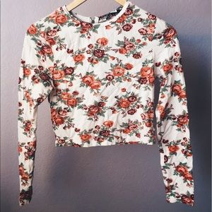 Cute rose crop top