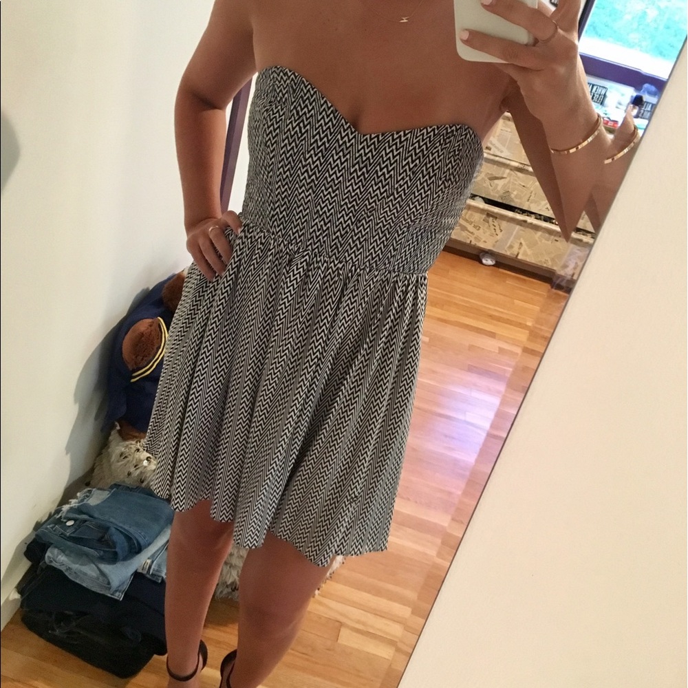 Parker Silk Zig Zag Navy Dress, worn once!