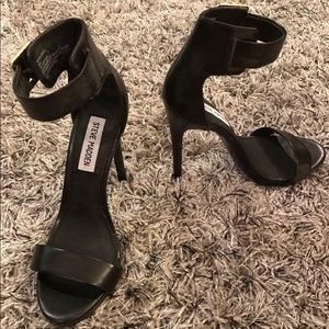 Steve Madden open toe heels