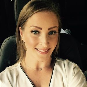 Meet your Posher, Mandy