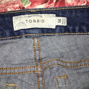Torrid boyfriend jeans