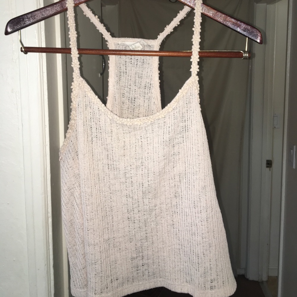 SALE ‼️ cute tan lightweight crop top