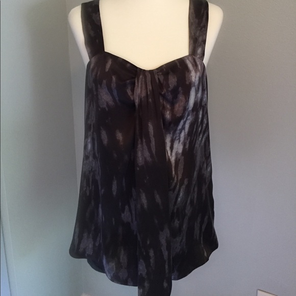 Banana Republic Tops - 🔴3/$15 SALE! Banana Republic silk tank