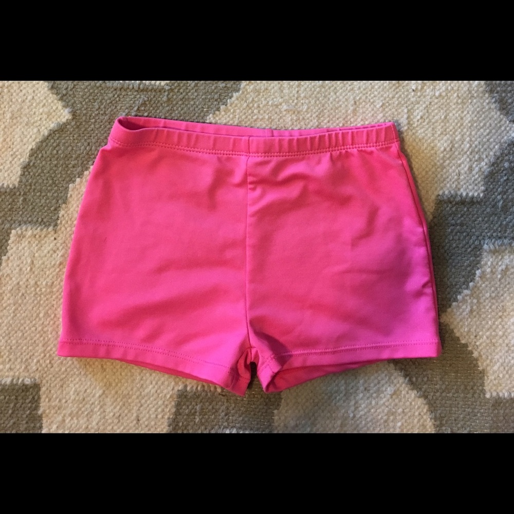 Freestyle Danskin fitted pink shorts