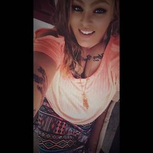 Meet your Posher, Tara