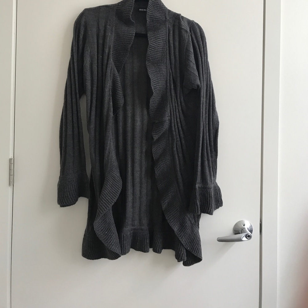 Domani Ruffle boho vintage sweater