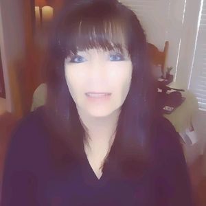 Meet your Posher, Evangelina