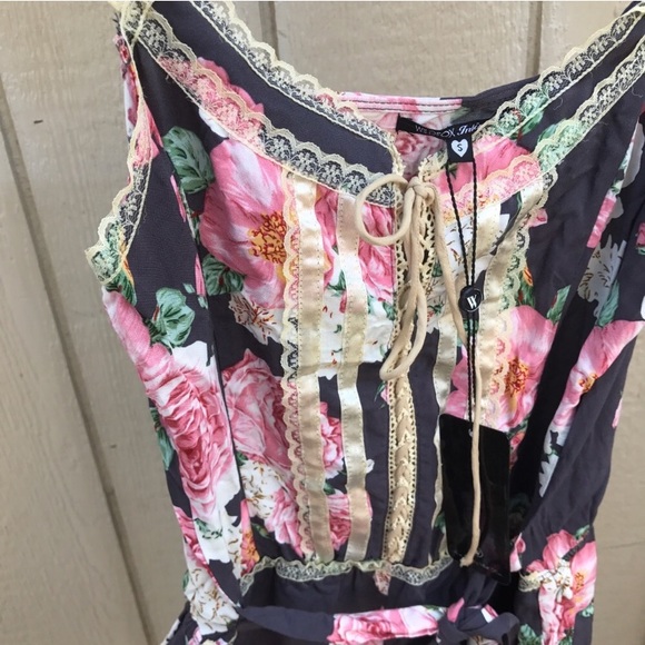 Pre-Vacay SALE | WILDFOX Floral Lace Satin Romper - Picture 4 of 5