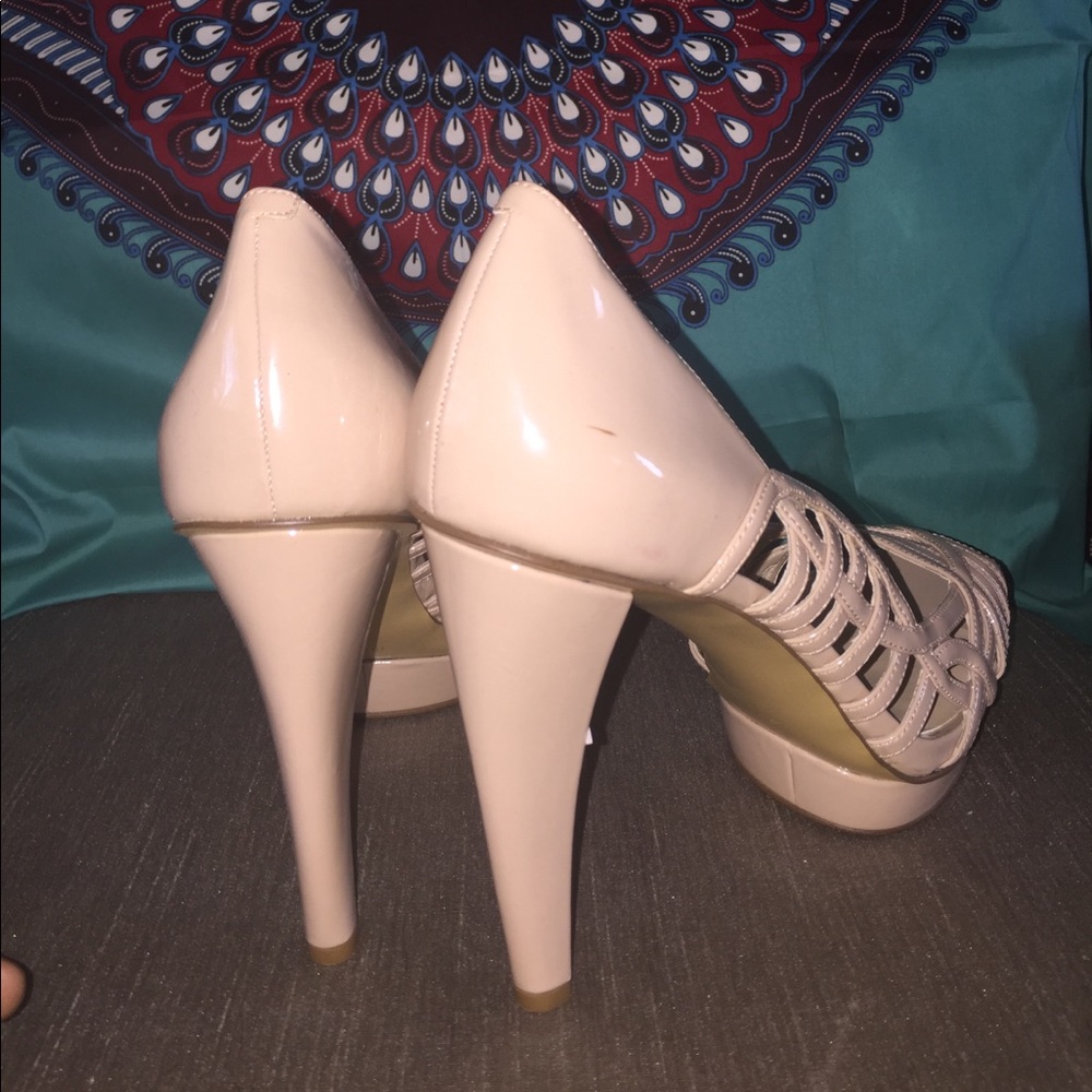 Heels!!! - Picture 4 of 4
