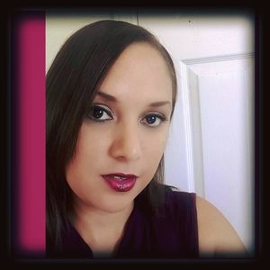 Meet your Posher, Eyra