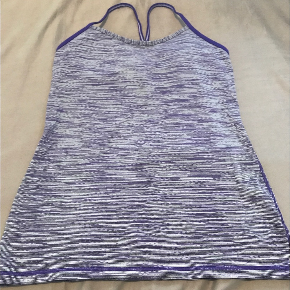 Lululemon size 10 top with built in bra