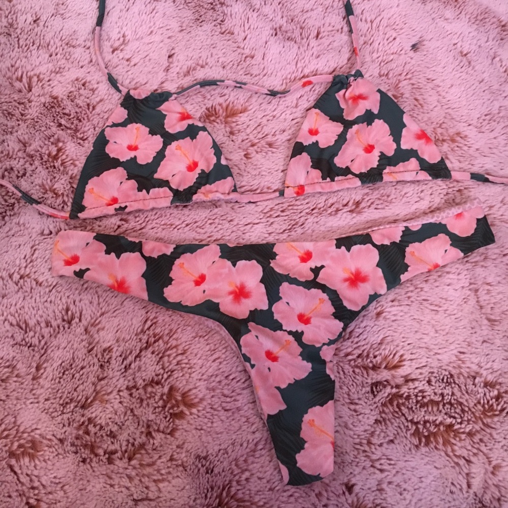 Acacia mahalo set size xs or p