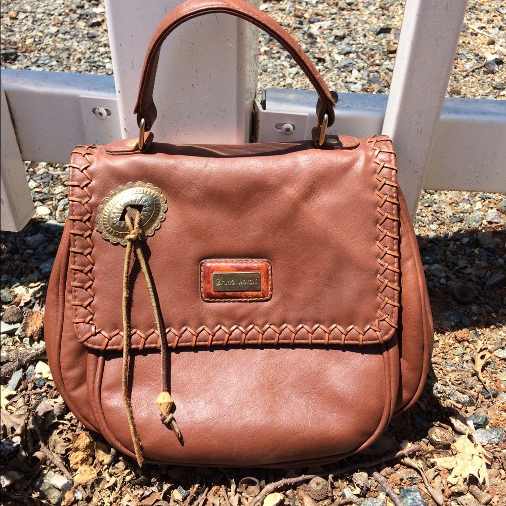Vintage leather handbag
