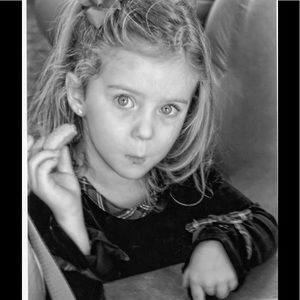 Meet your Posher, Sharon l