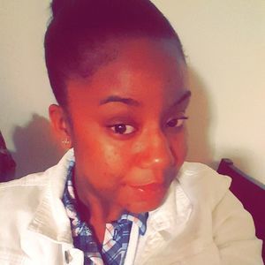 Meet your Posher, Dina