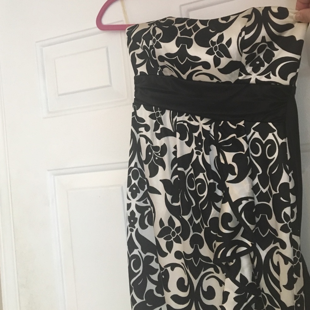 Strapless black and white dress