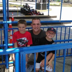 Meet your Posher, Carlson