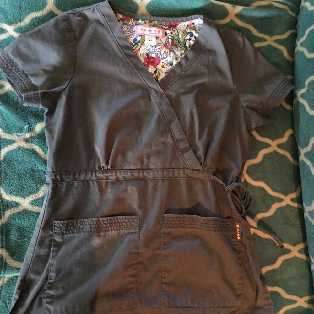 Koi gray scrub top
