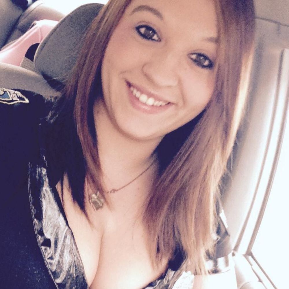 Meet your Posher, Kayla