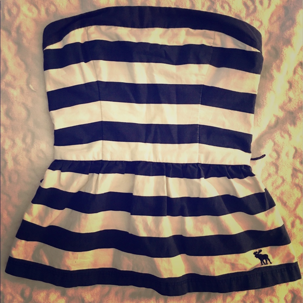 Abercrombie and fitch strapless top Size XS