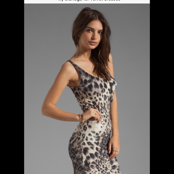 Lily Aldridge for Velvet - Picture 2 of 8