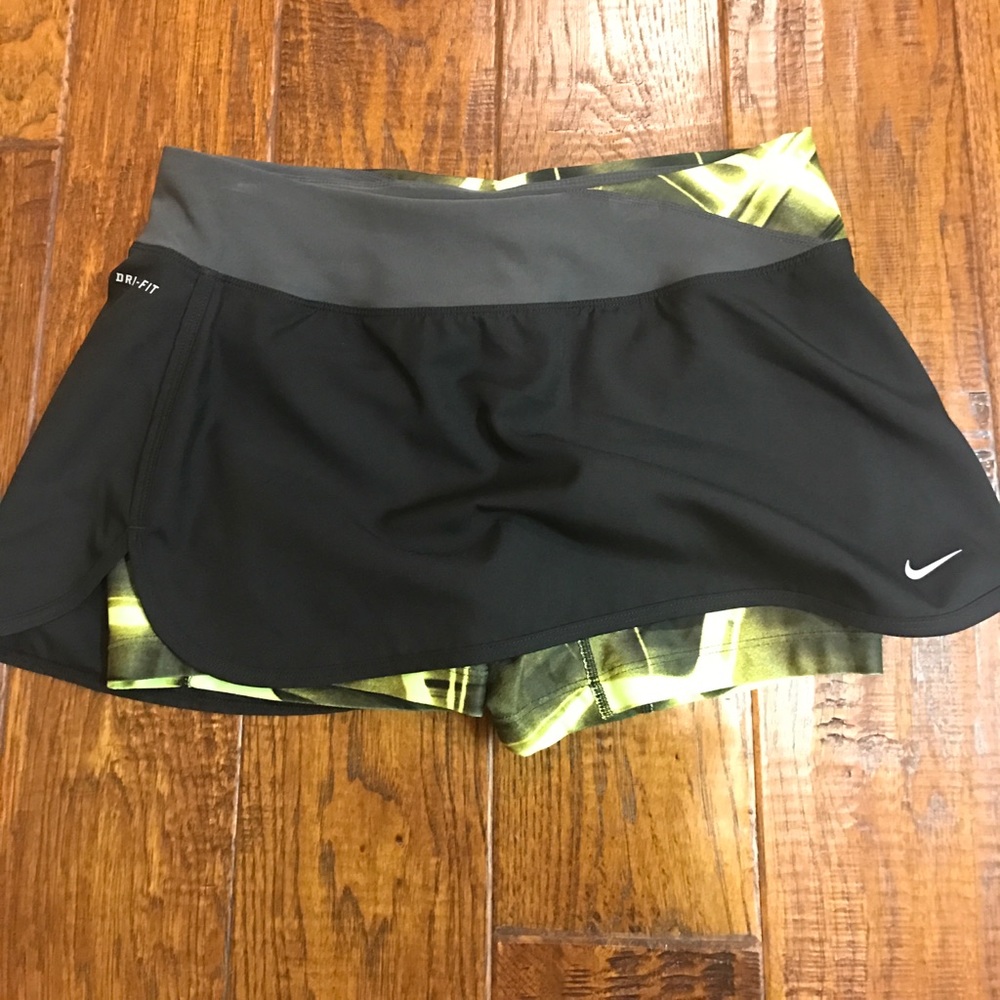 Nike tennis skirt