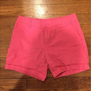 pink shorts