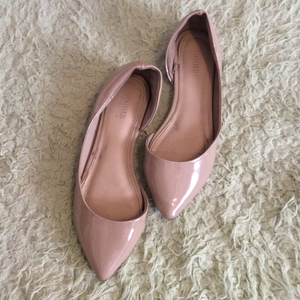 Nude flats