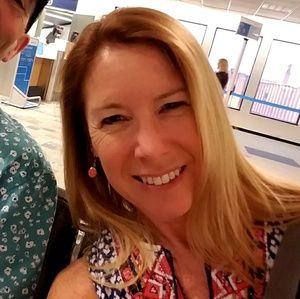 Meet your Posher, Paula