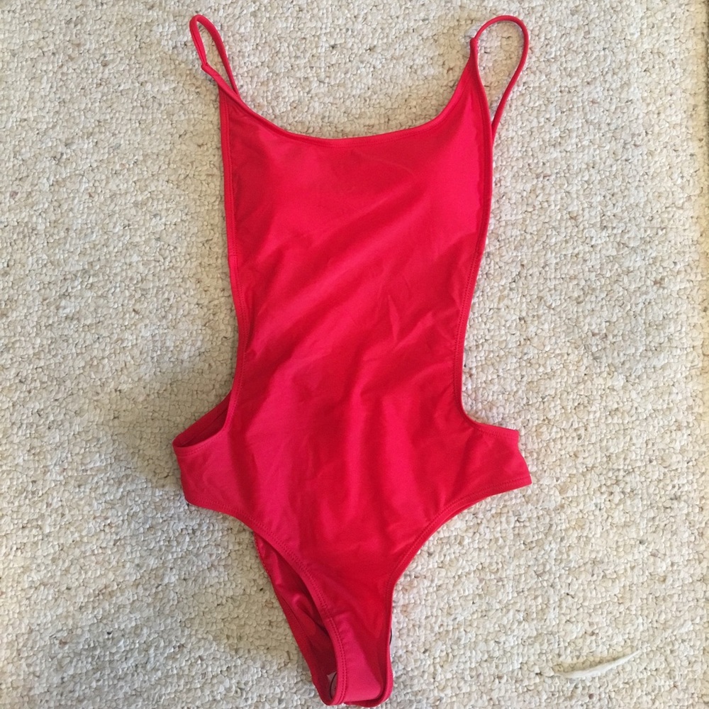 One piece Sunny Co bathing suit