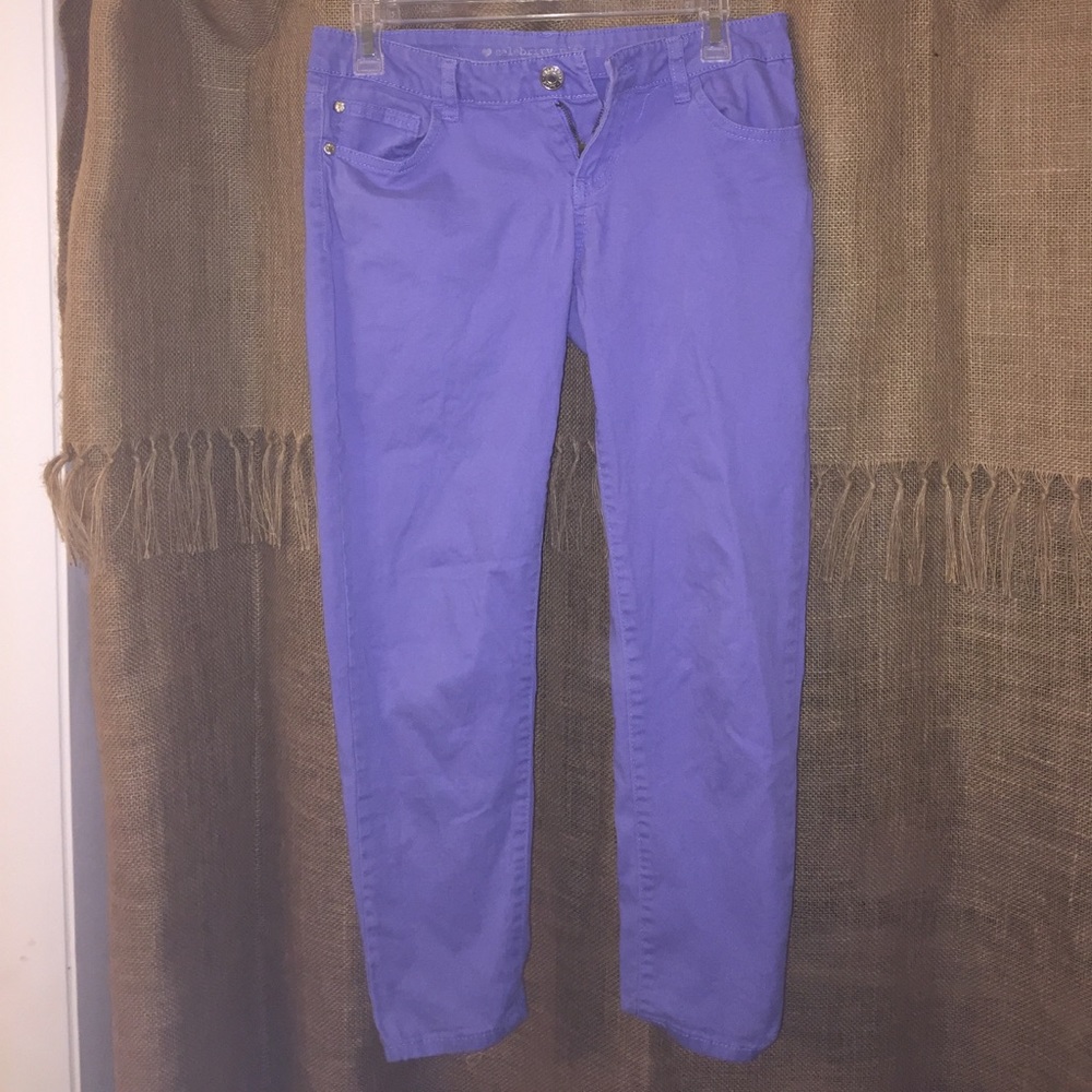 Light purple capris!