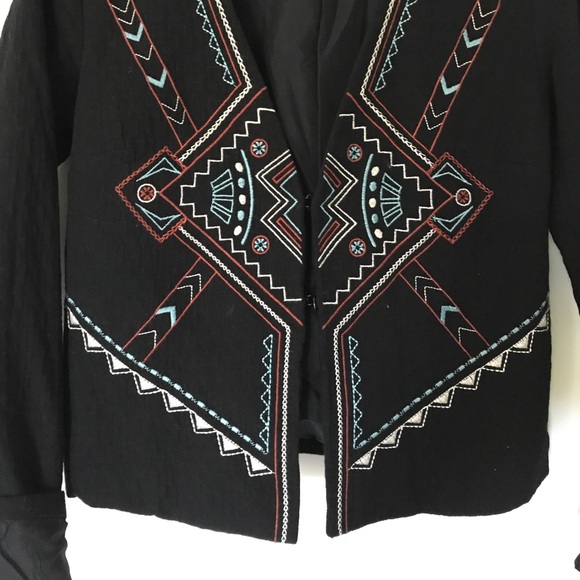 Aztec Print Blazer - Picture 2 of 3