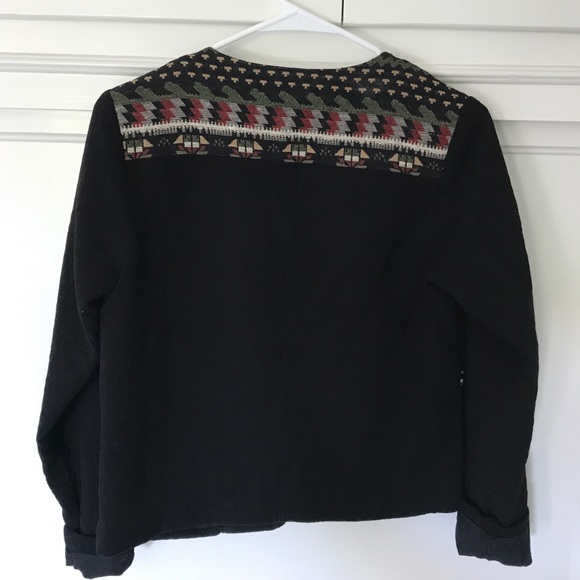 Aztec Print Blazer - Picture 3 of 3