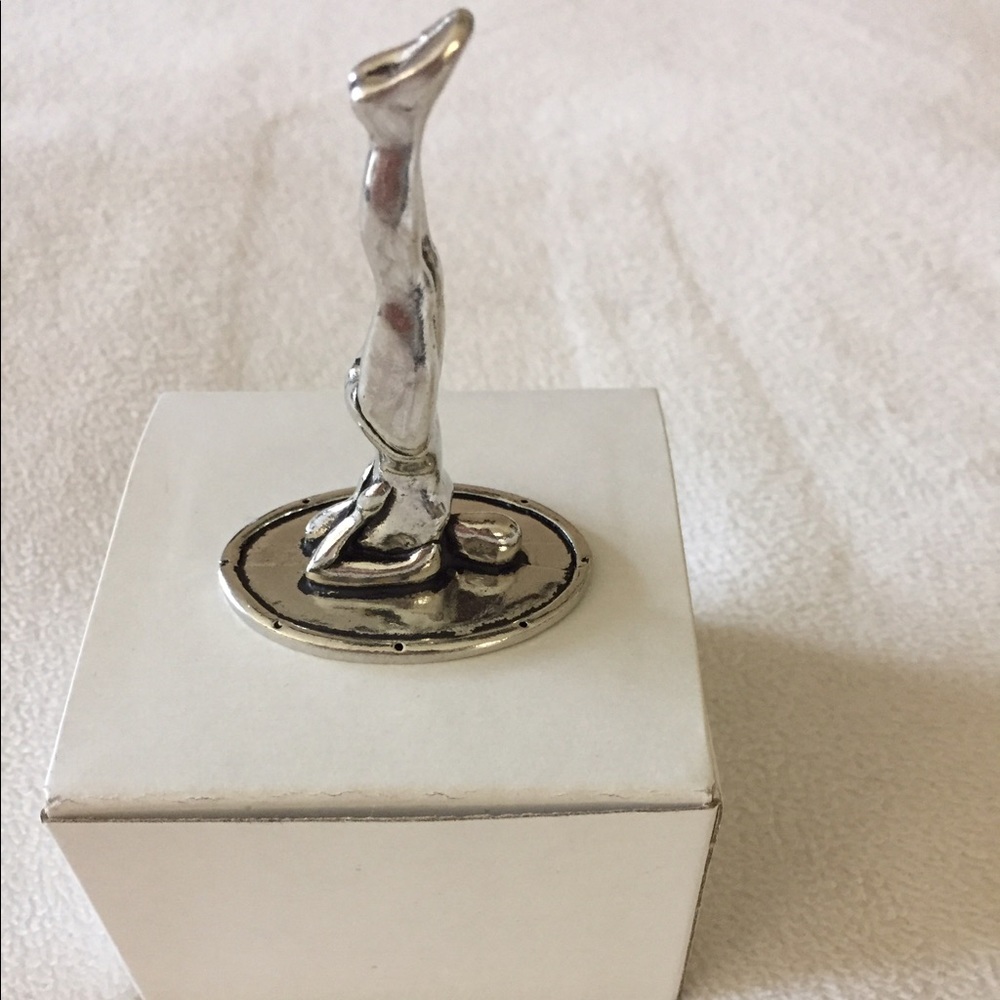 Yoga Ring Holder by Basic Spirit