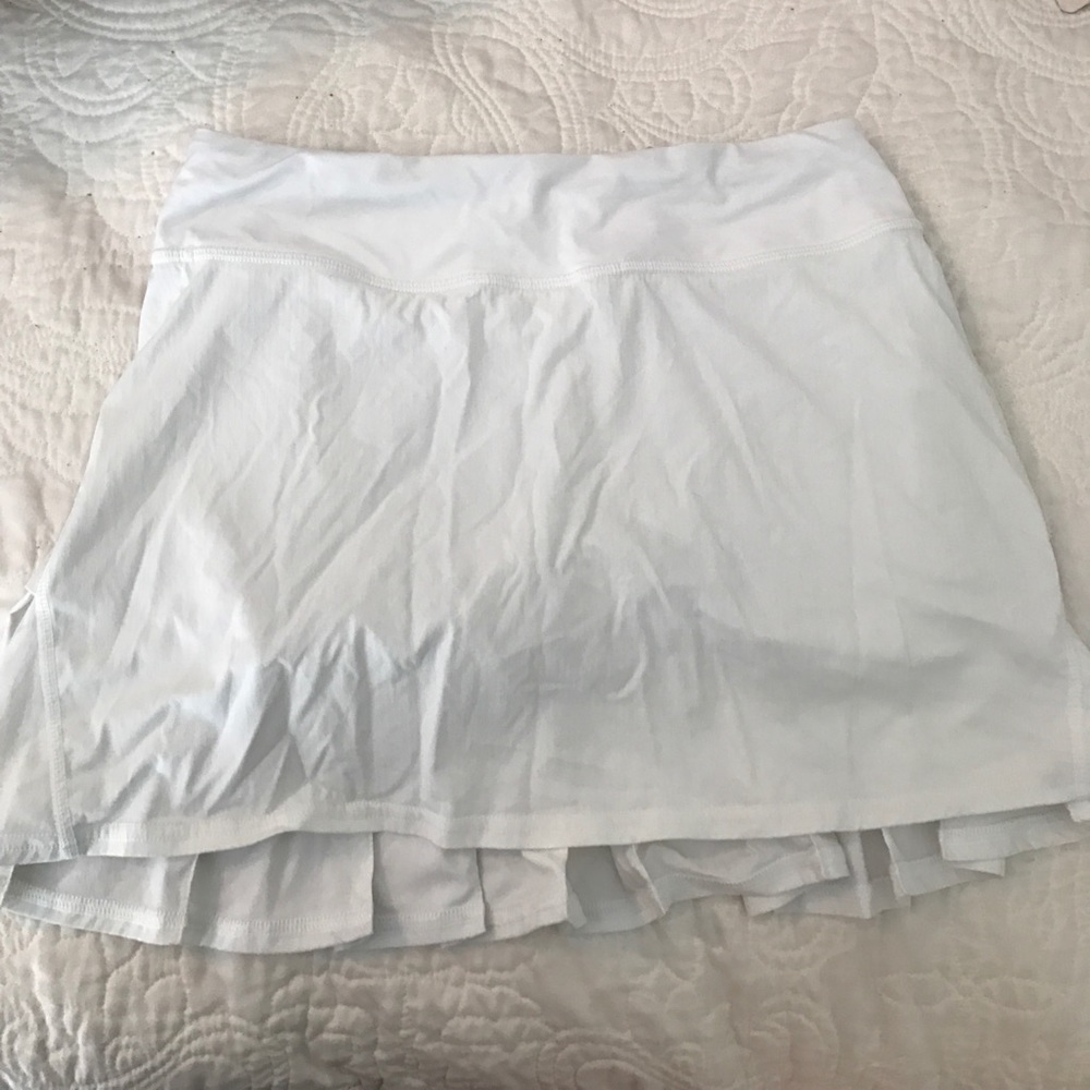 Lululemon skirt SZ 4 tall