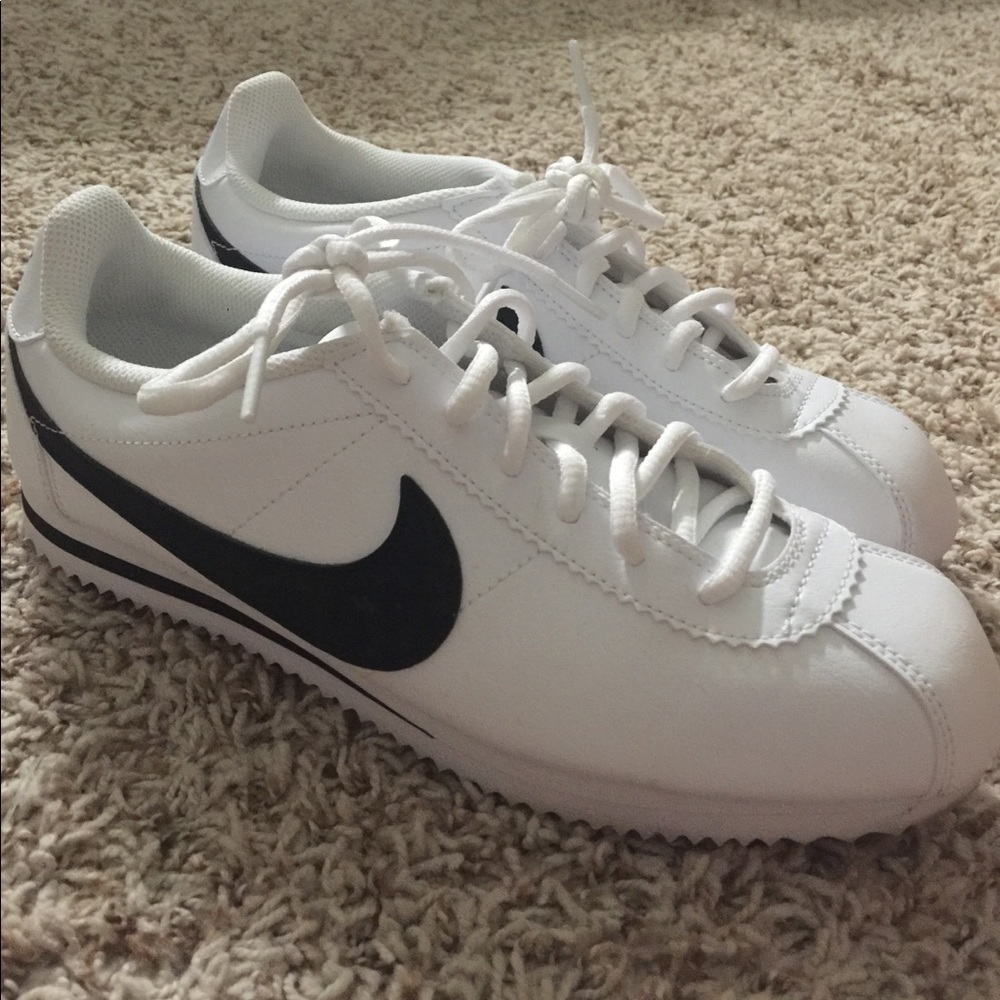 Nike shoes!!
