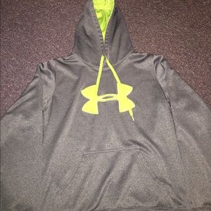 Women's Under Armour Sweatshirt