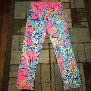 S Lilly Pulitzer yoga pants