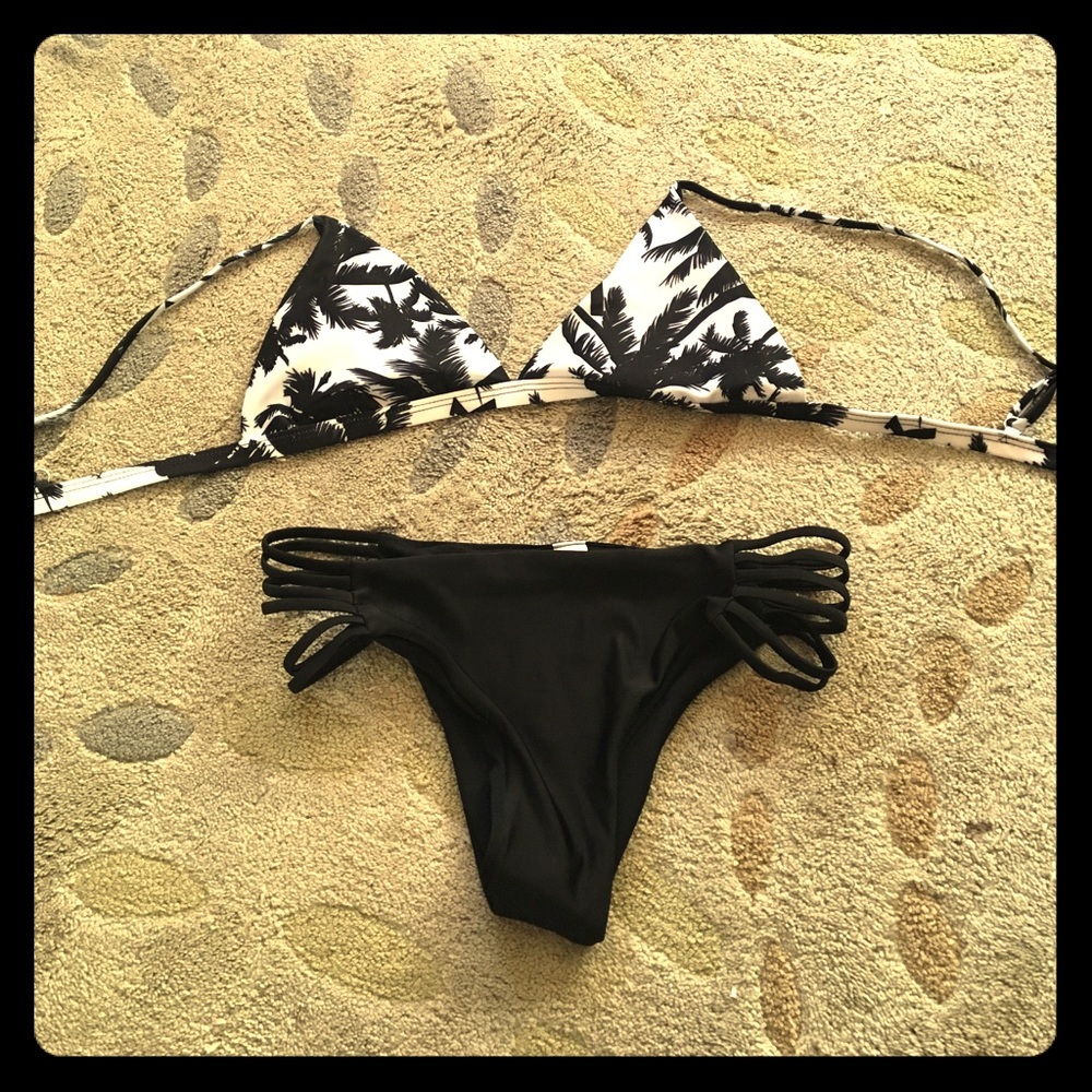 Tropical bikini bathing suit