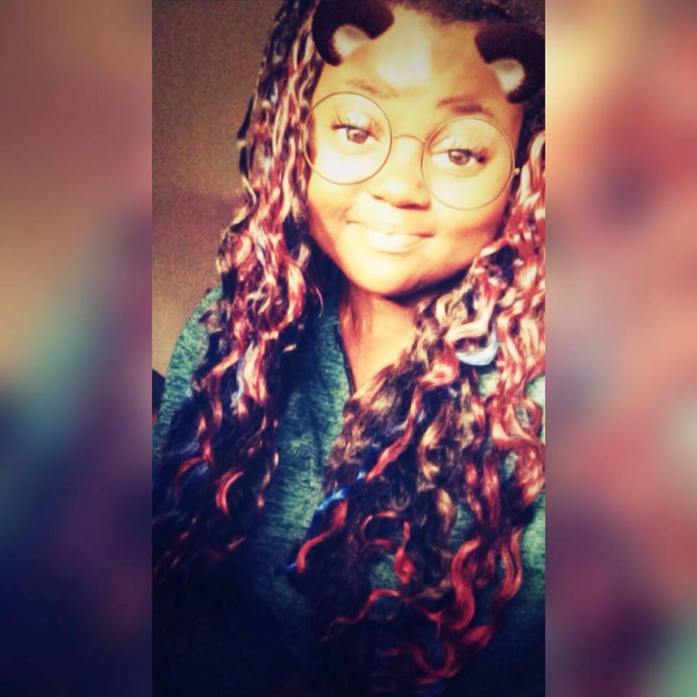 Meet your Posher, Laylay