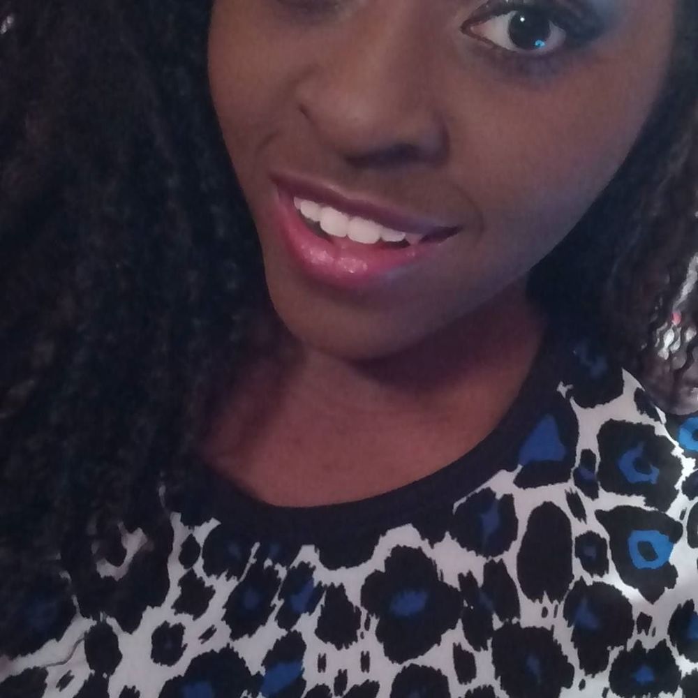 Meet your Posher, Janelle