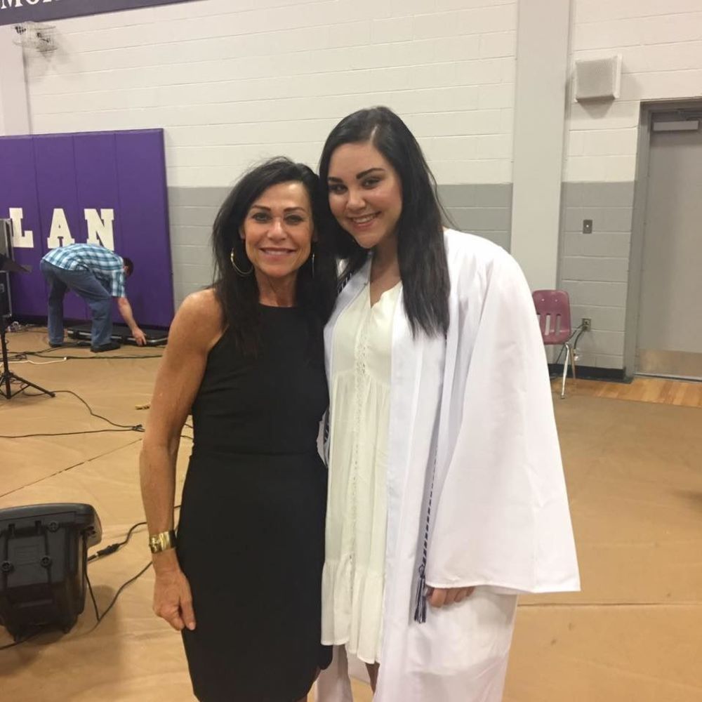 Meet your Posher, Scarlet