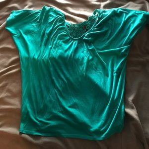 Large Express Shirt with lace back