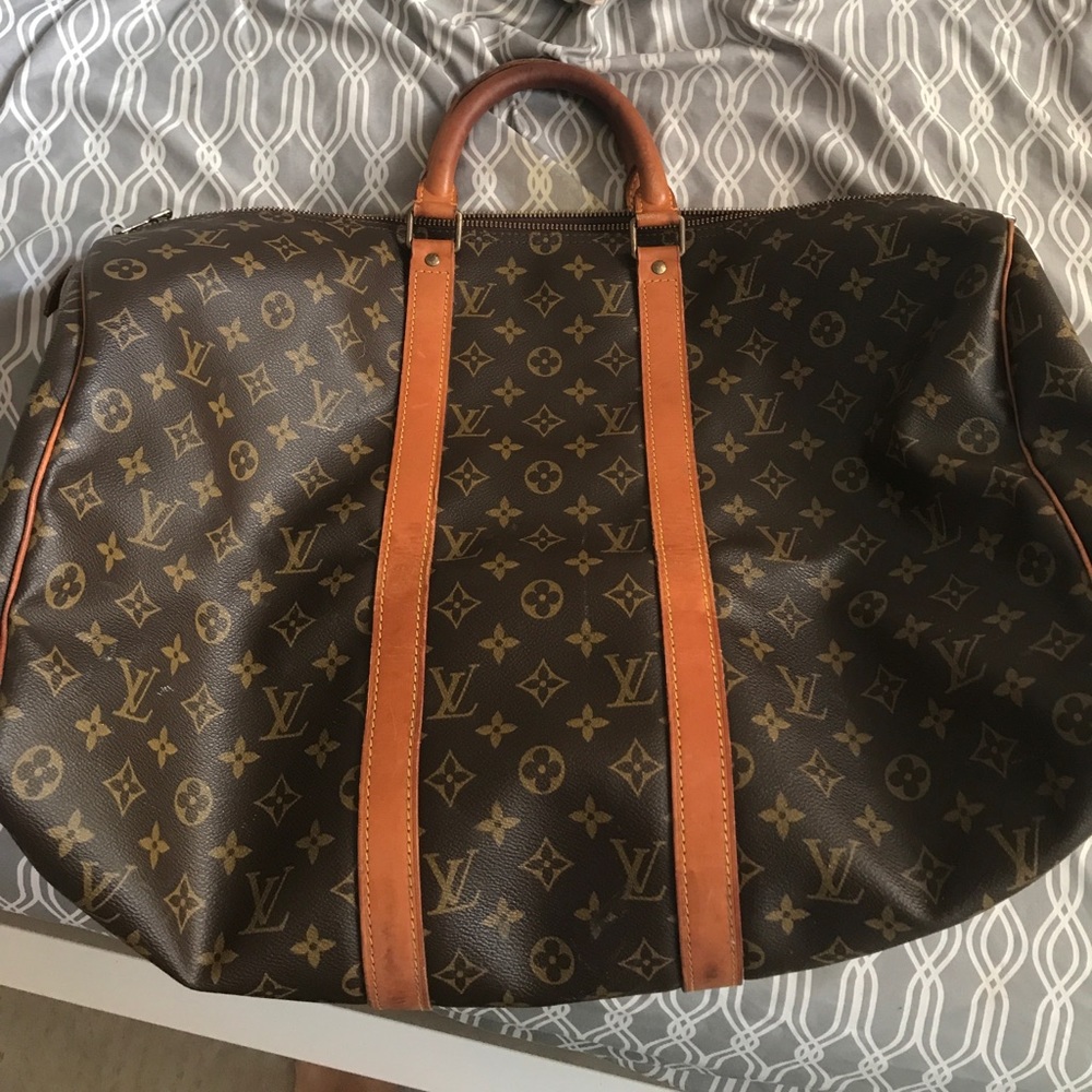 🔴SOLD🔴Authentic Vintage Louis Vuitton Duffle Bag