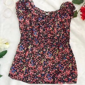 ⚠️‼️ SALE‼️⚠️🌷🌼Floral print Blouse 🌼🌷