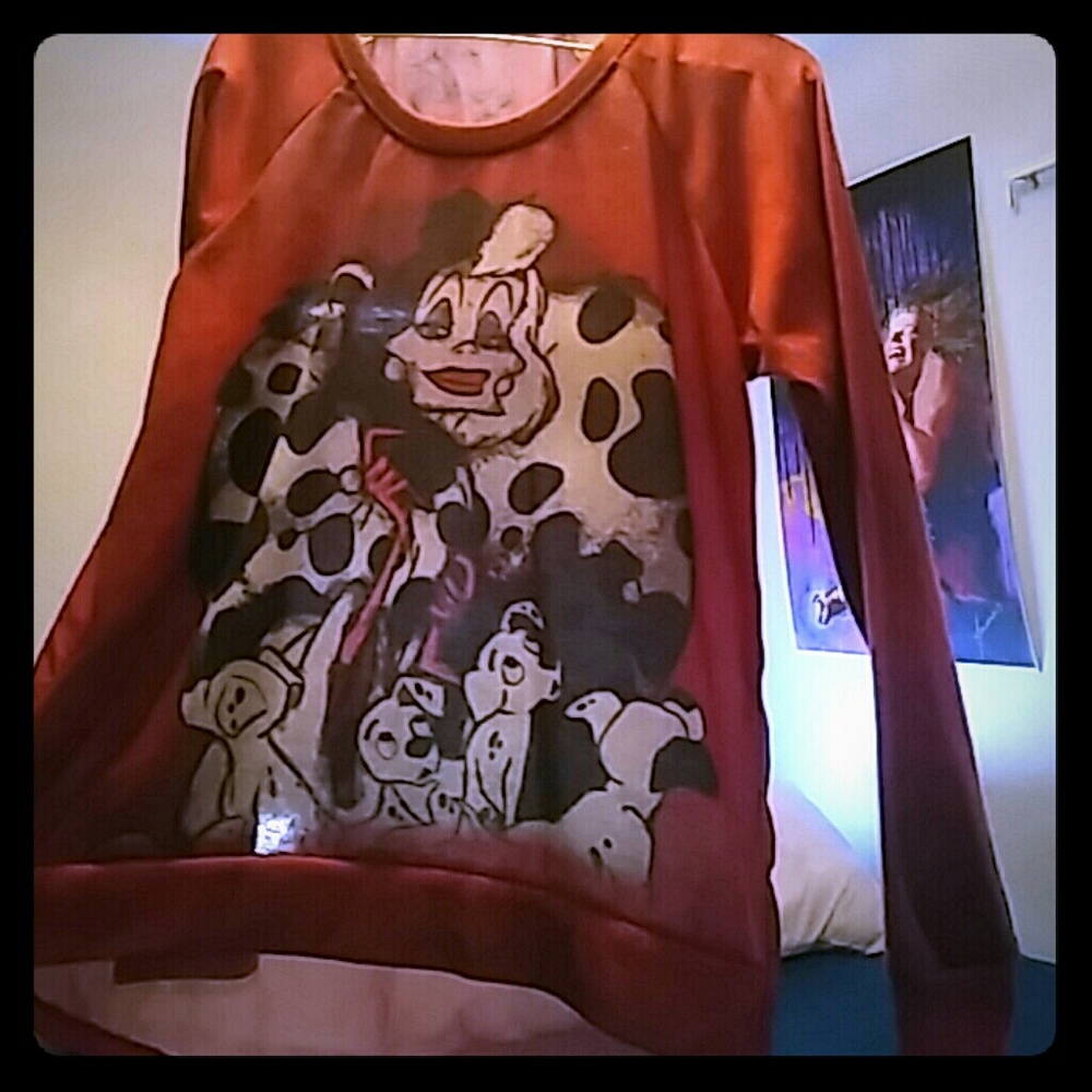 Long sleeved Cruella de Vil shirt