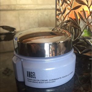 100% AUTHENTIC Angel exfoliant for in the shower