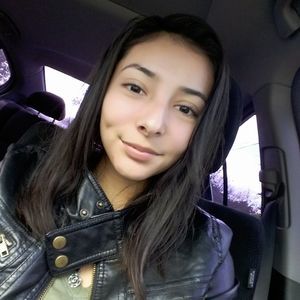 Meet your Posher, Aileen