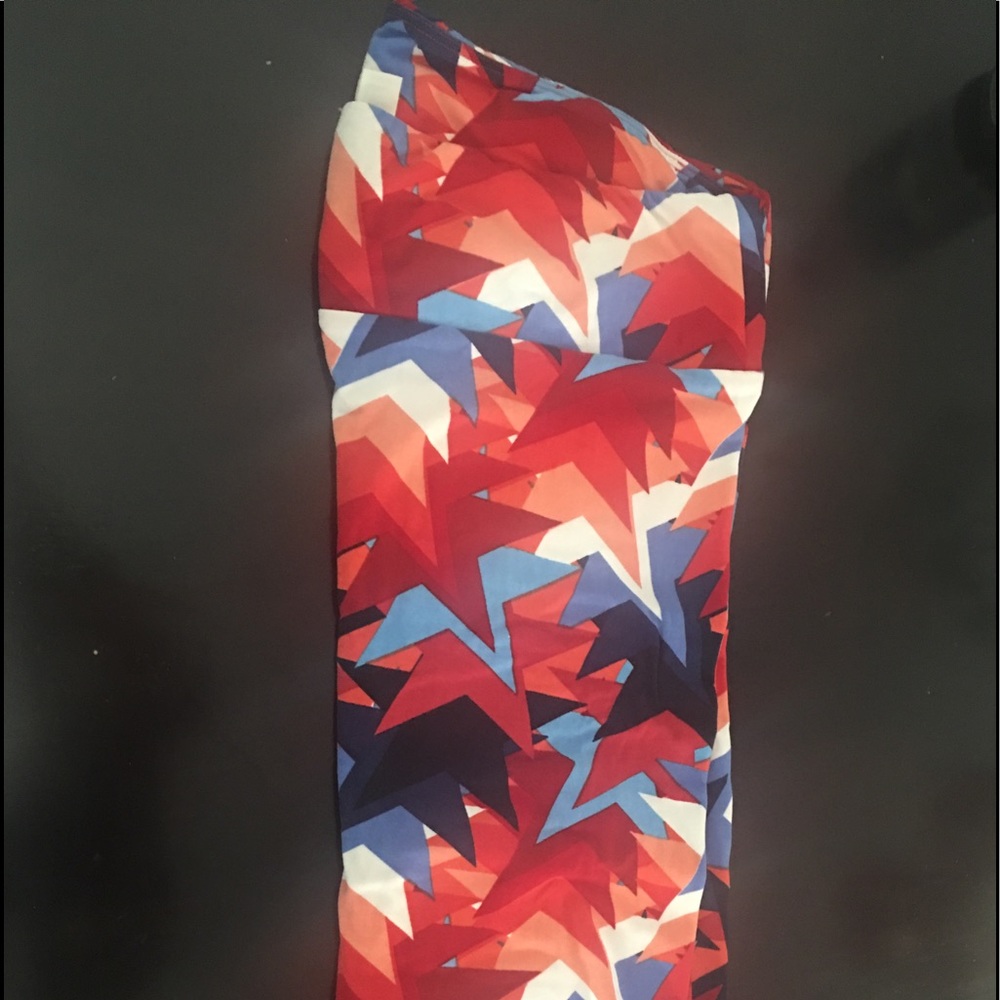 Lularoe Americana Leggings Girls Small!