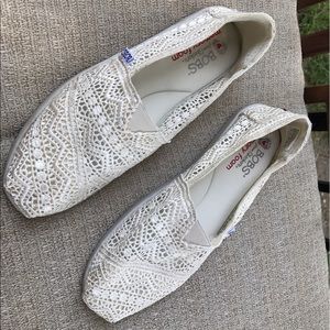 Skechers BOBS(Memory Foam)